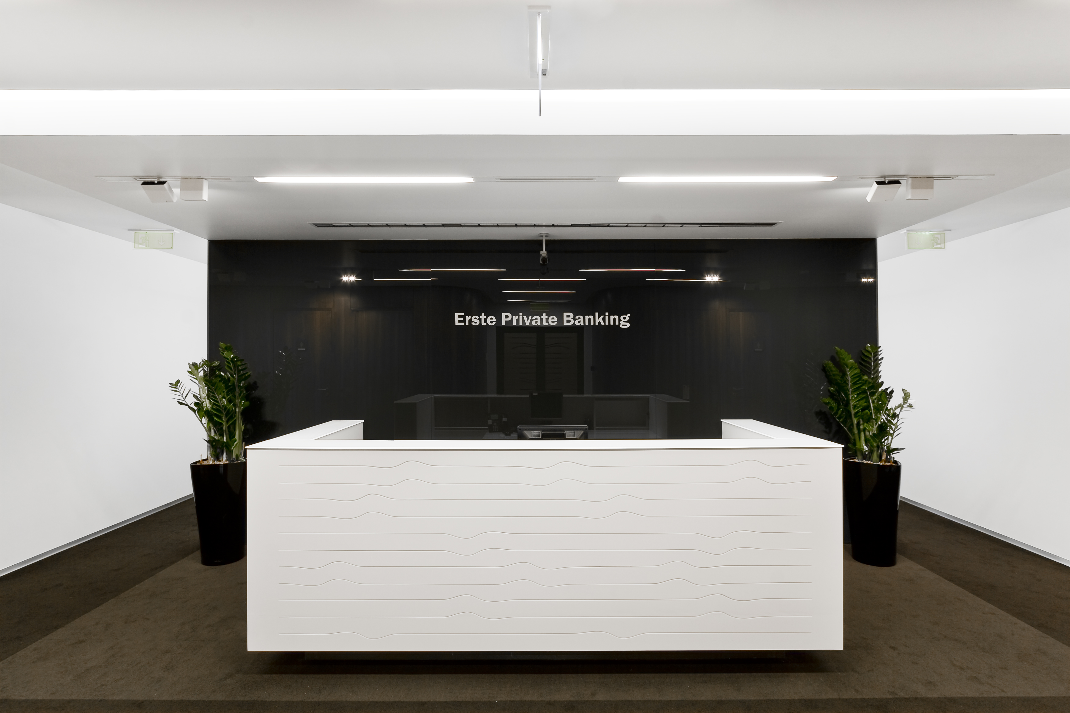 Erste Bank MOM – 1